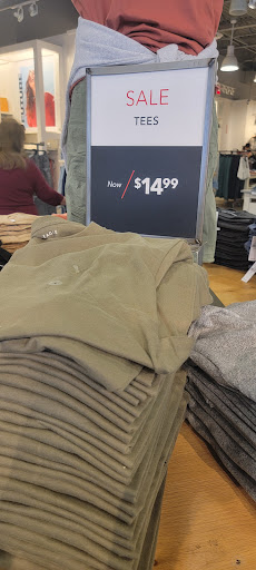 Outlet Store «Express Factory Outlet», reviews and photos, 6800 N 95th Ave, Glendale, AZ 85305, USA