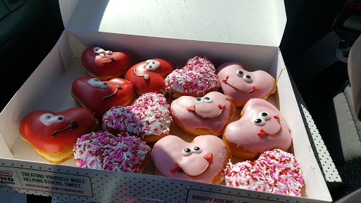 Bakery «Krispy Kreme Doughnuts», reviews and photos, 9870 Liberia Ave, Manassas, VA 20110, USA