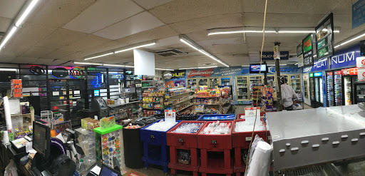 Liquor Store «Hollywood Liquor & Grocery», reviews and photos, 1959 Hollywood Ave, Shreveport, LA 71108, USA