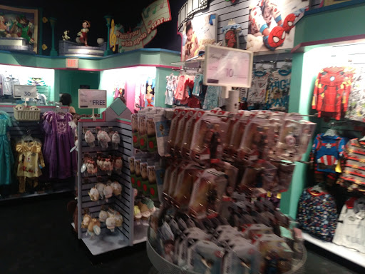Toy Store «Disney Store», reviews and photos, 4125 S Cleveland Ave, Fort Myers, FL 33901, USA