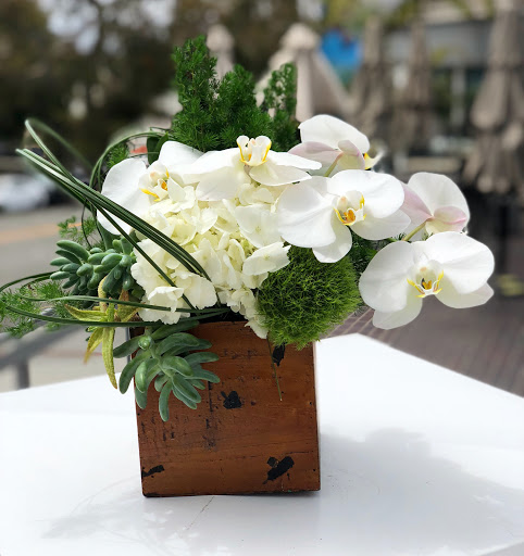 Florist «Laguna Florist (Laguna Beach)», reviews and photos, 540 S Coast Hwy, Laguna Beach, CA 92651, USA
