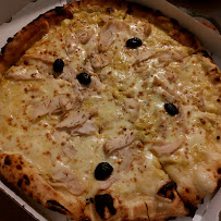 Plats et boissons du Pizzeria Allo Pizza à Saint-Victoret - n°5