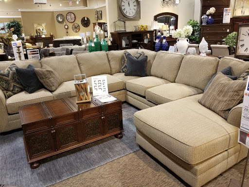 Furniture Store «Ashley HomeStore», reviews and photos, 80 Nardozzi Pl, New Rochelle, NY 10801, USA