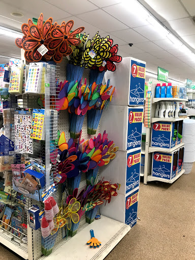 Dollar Store «Dollar Tree», reviews and photos, 8634 Baymeadows Rd, Jacksonville, FL 32256, USA