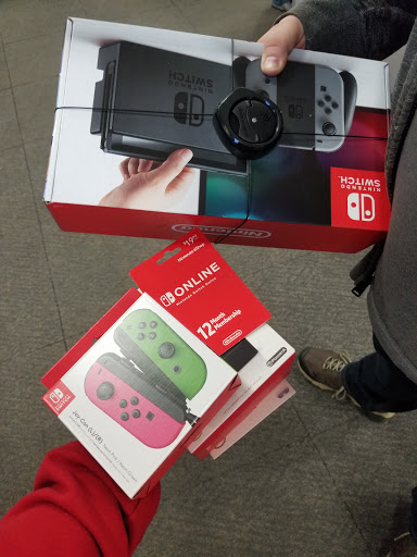 Electronics Store «Best Buy», reviews and photos, 1450 Koester Rd, Forsyth, IL 62535, USA