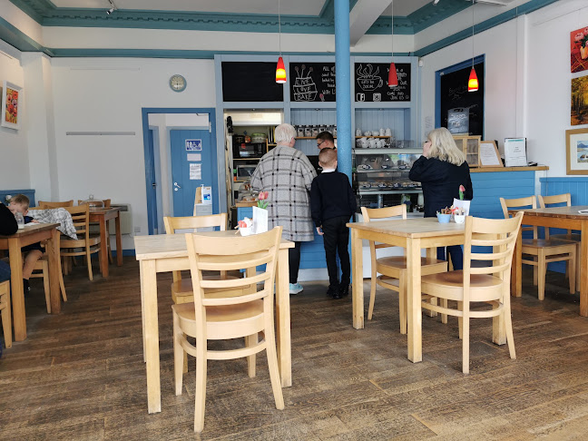 Comments and reviews of Harbour Café