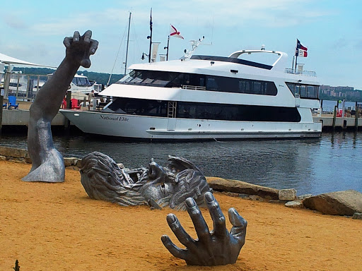 Tourist Attraction «The Awakening», reviews and photos, 153 National Plaza, Oxon Hill, MD 20745, USA