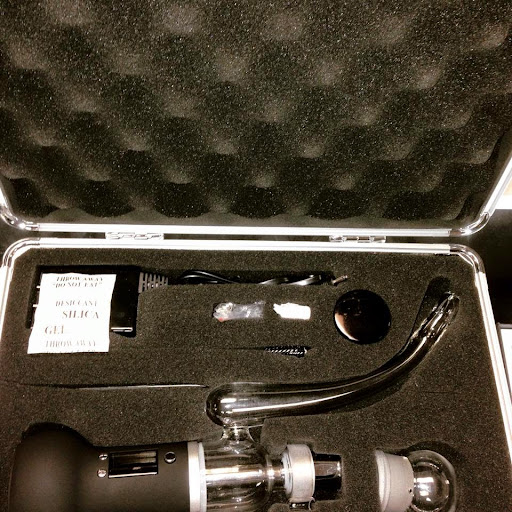 Cigar Shop «Blazin jayz Smoke Shop», reviews and photos, 22321 Redwood Rd, Castro Valley, CA 94546, USA