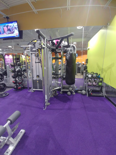 Gym «Anytime Fitness», reviews and photos, 2571 W Golf Rd, Hoffman Estates, IL 60169, USA
