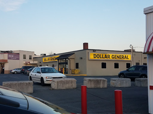 Discount Store «Dollar General», reviews and photos, 840 Market St, Lemoyne, PA 17043, USA