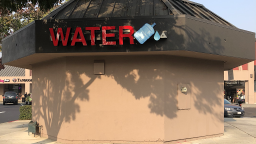 Le Water Store
