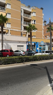 Autoescuelas Premium Avenida Sabinar, 82, 04740 Roquetas de Mar, Almería, España