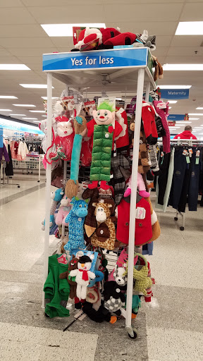 Clothing Store «Ross Dress for Less», reviews and photos, 8095 Stonewall Shops Square, Gainesville, VA 20155, USA