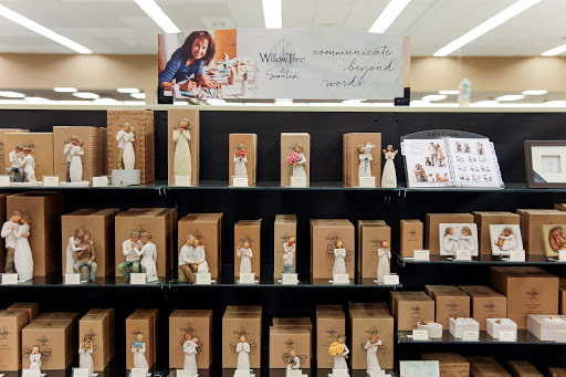 Christian Book Store «Mardel Christian & Education», reviews and photos, 9221 N Fwy Service Rd E, Fort Worth, TX 76177, USA