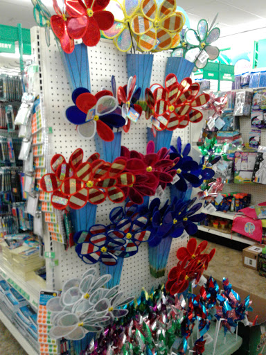 Dollar Store «Dollar Tree», reviews and photos, 13790 W State Rd 84, Davie, FL 33325, USA