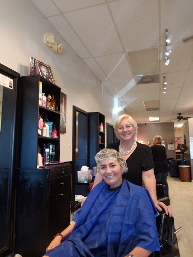 Beauty Salon «Vogue Studio 57 Salon», reviews and photos, 20461 S Tamiami Trail #16, Estero, FL 33928, USA