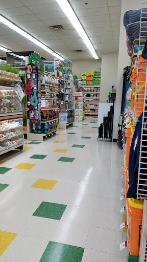 Pet Supply Store «Pet Supplies Plus», reviews and photos, 171 Sockanosset Cross Rd, Cranston, RI 02920, USA