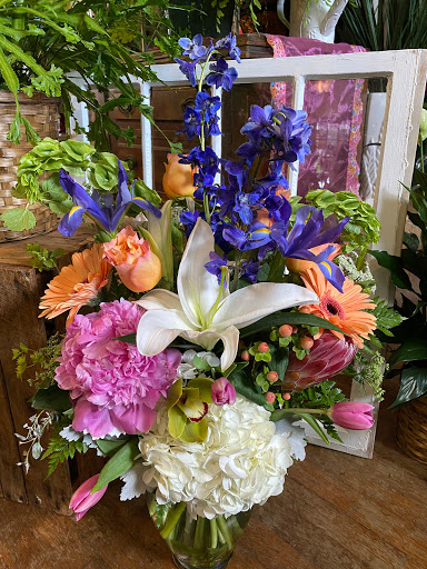 Florist «Forget-Me-Not Florist», reviews and photos, 104 Clairmont Dr, Hendersonville, NC 28791, USA