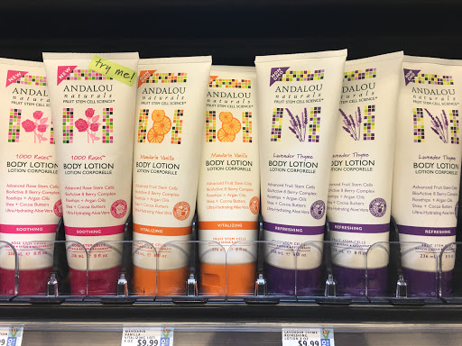 Grocery Store «Whole Foods Market», reviews and photos, 19607 Detroit Ave, Rocky River, OH 44116, USA