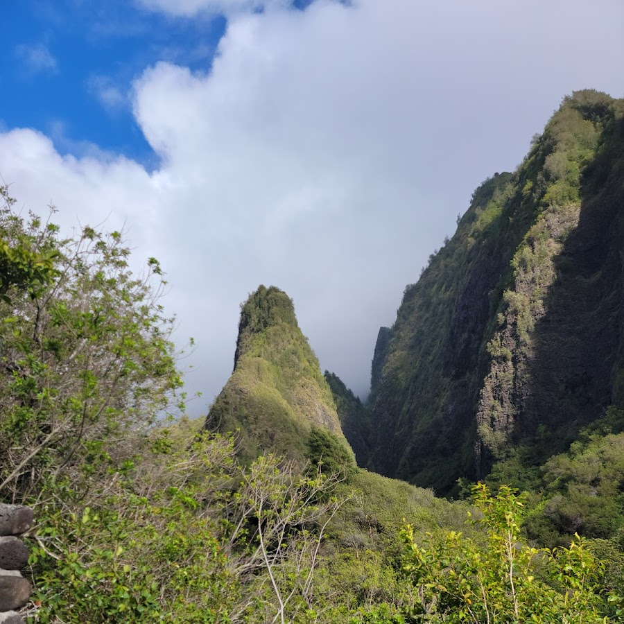 ʻĪao Valley State Monument