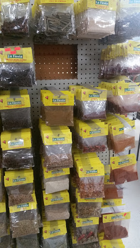 Produce Market «La Fiesta Produce Market», reviews and photos, 1771 7th Ave, Olivehurst, CA 95961, USA