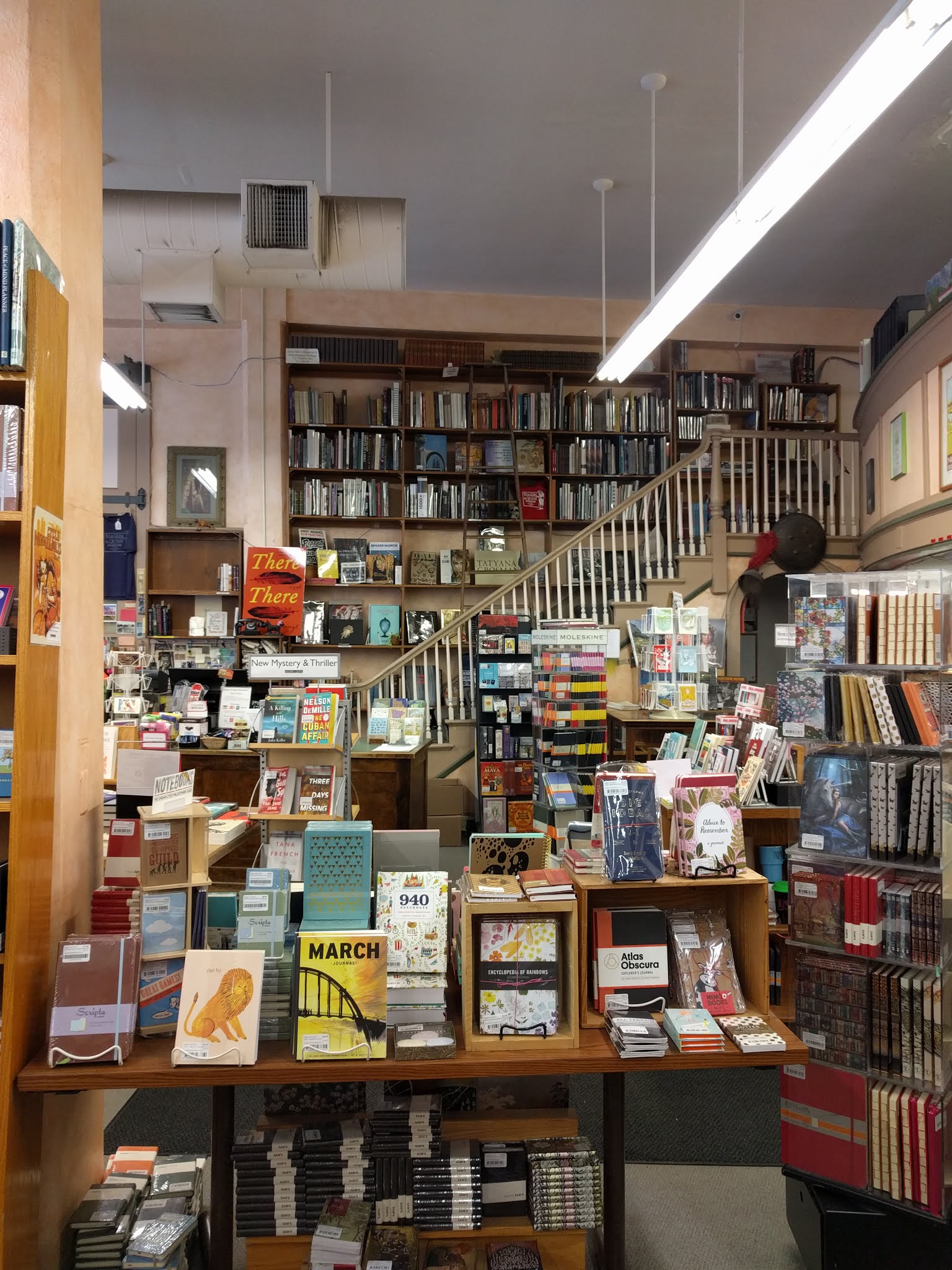 Picture of a place: Magers &amp; Quinn Booksellers