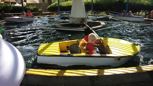 Amusement Park «Adventureland Park», reviews and photos, 3200 Adventureland Dr, Altoona, IA 50009, USA