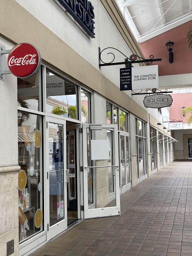 The Cosmetics Company Store, 4951 International Dr, Orlando, FL 32819, USA, 