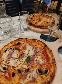 Pizza du Pizzeria Pizza Costa à Saint-Florent - n°18