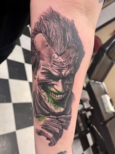 Explore hawaii tattoo ideas, creative tattoo ideas in Augusta, available at Mr. Tattoo