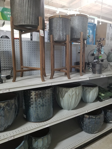 Hardware Store «Ace Hardware Inc», reviews and photos, 200 N 18th St, Parsons, KS 67357, USA