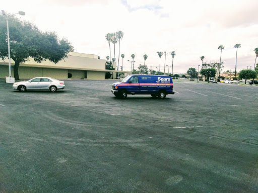 Auto Repair Shop «Sears Auto Center», reviews and photos, 5265 Arlington Ave, Riverside, CA 92504, USA
