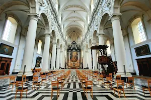 Sint-Walburgakerk image