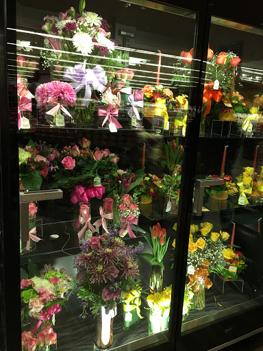 Grocery Store «Safeway», reviews and photos, 21401 Pacific Hwy S, Des Moines, WA 98198, USA