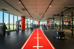 Snap Fitness Woods Square image