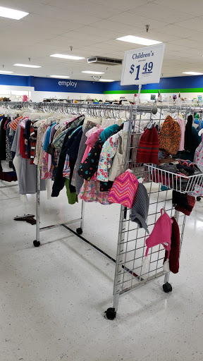 Thrift Store «Goodwill Industries of Kansas», reviews and photos, 5525 W Central Ave, Wichita, KS 67212, USA