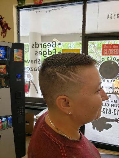 Barber Shop «Heroes Only Barber Shop», reviews and photos, 10412 County Rd 39, Lithia, FL 33547, USA