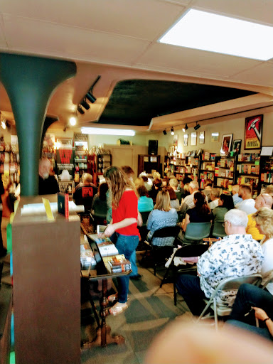 Book Store «Murder By The Book», reviews and photos, 2342 Bissonnet St, Houston, TX 77005, USA