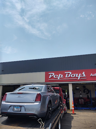 Auto Parts Store «Pep Boys Auto Parts & Service», reviews and photos, 6247 South La Grange Road, Hodgkins, IL 60525, USA