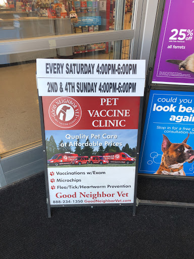 Pet Supply Store «Petco Animal Supplies», reviews and photos, 4012 W 27th Ave, Kennewick, WA 99337, USA