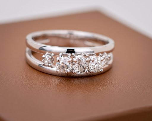 Modern Jewelers image
