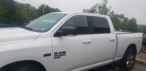 Auto Body Shop «ABRA Auto Body & Glass», reviews and photos, 1202 E Stop 12 Rd, Indianapolis, IN 46227, USA