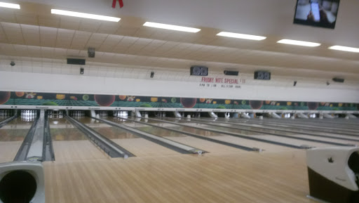 Bowling Alley «Sunset Bowl», reviews and photos, 2015 N Lewis Ave, Waukegan, IL 60087, USA