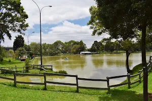 Parque de los Novios image