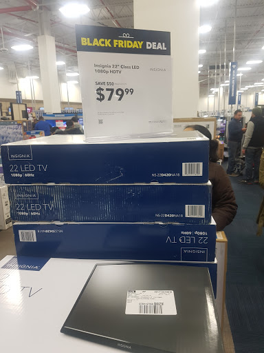 Electronics Store «Best Buy», reviews and photos, 610 Exterior Street, Bronx, NY 10451, USA