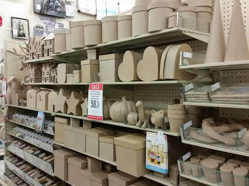 Craft Store «Hobby Lobby», reviews and photos, 505 N Foothills Plaza Dr, Maryville, TN 37801, USA