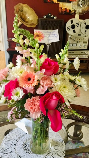 Garden Center «Town & Country Nurseries», reviews and photos, 1036 Saybrook Rd, Haddam, CT 06438, USA