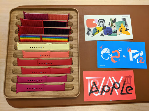 Computer Store «Apple Freehold Raceway Mall», reviews and photos, 3710 Route 9 South, Freehold, NJ 07728, USA