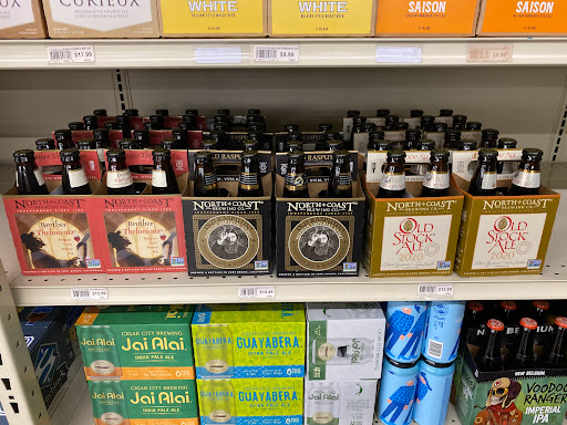 Beer Store «Liquor Depot, Inc.», reviews and photos, 17 Albany Turnpike, West Simsbury, CT 06092, USA