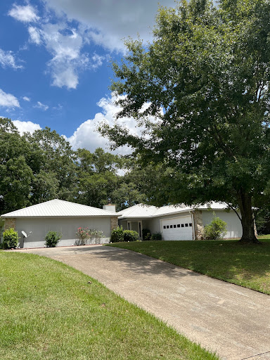 Roofing Contractor «WeatherProof Roofs», reviews and photos, 2975 Ross Clark Cir, Dothan, AL 36301, USA